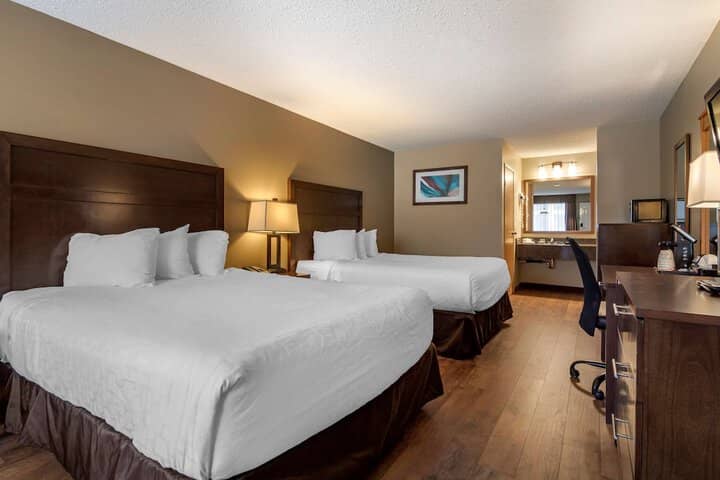 Room 8 of 30